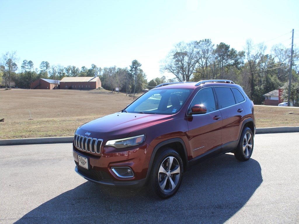Used 2020 Jeep Cherokee Limited image 2