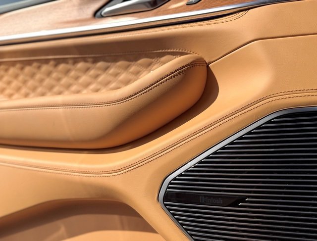 New 2025 Jeep Grand Cherokee Summit image 21