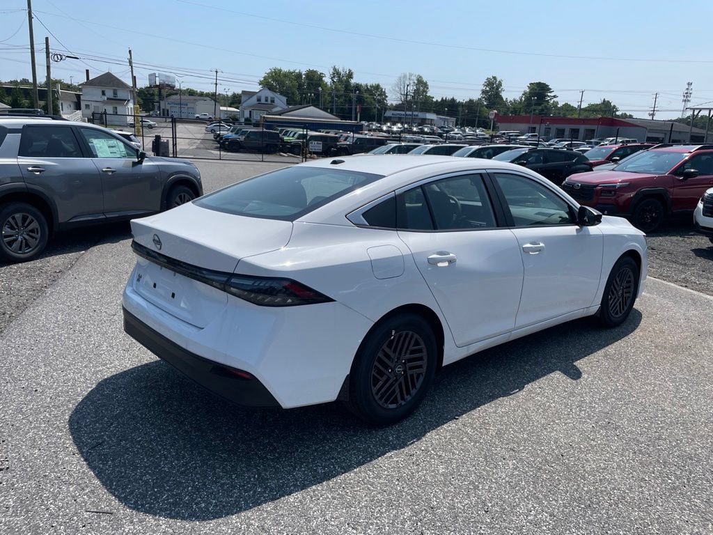 New 2026 Nissan Sentra SV w/ SV Convenience Package FWD image 5