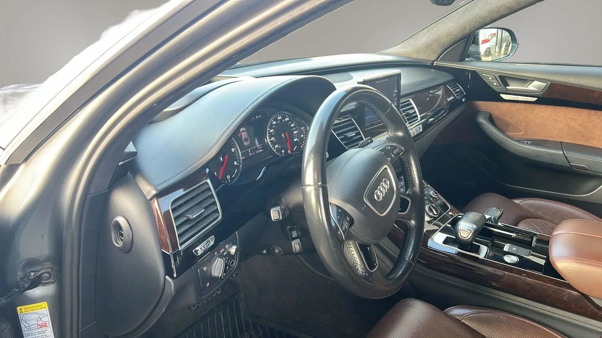 Used 2015 Audi A8 L TDI image 19