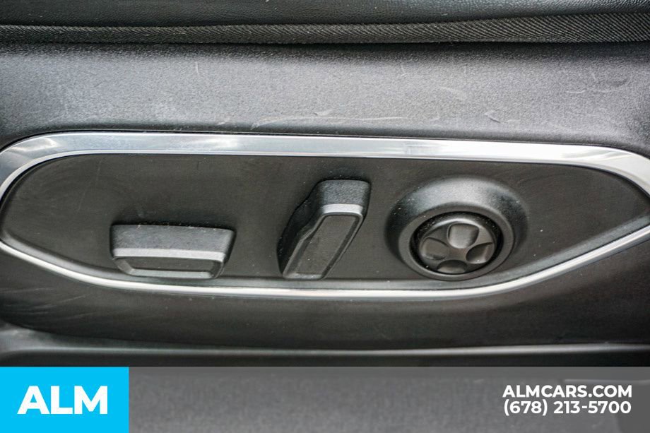 Used 2023 Jeep Wagoneer Series III w/ Preferred Equipment Group image 57