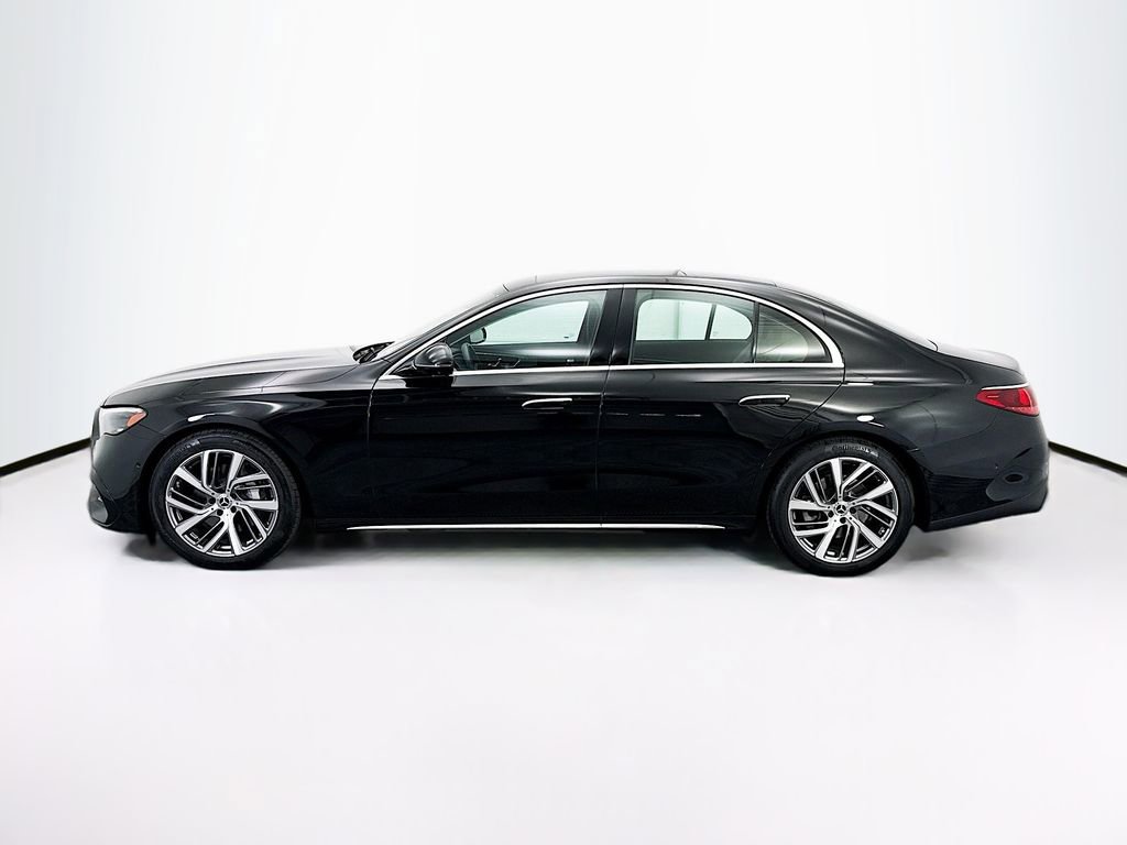 Used 2025 Mercedes-Benz E 350 Sedan image 8