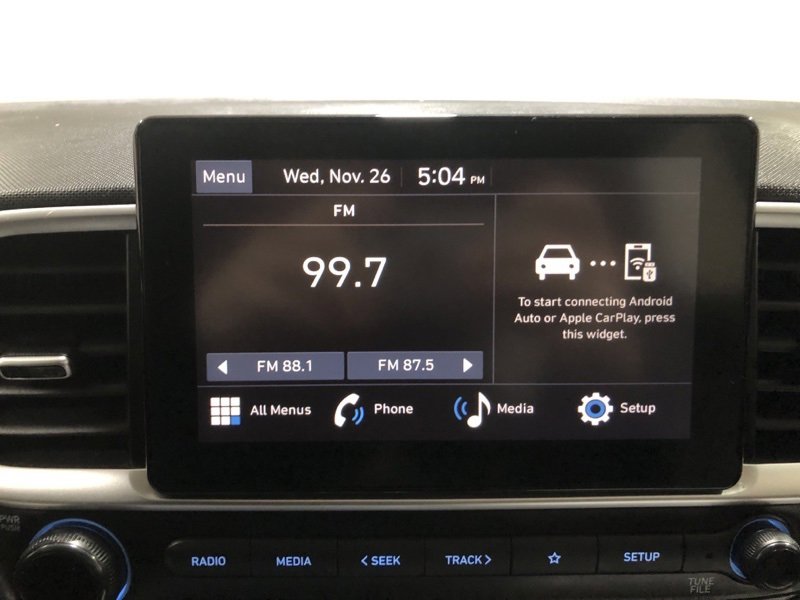 Used 2023 Hyundai Venue SEL image 27