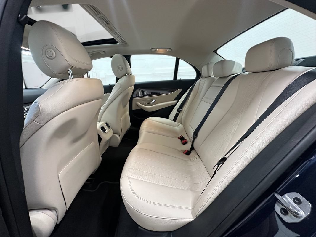 Used 2019 Mercedes-Benz E 300 4MATIC image 14