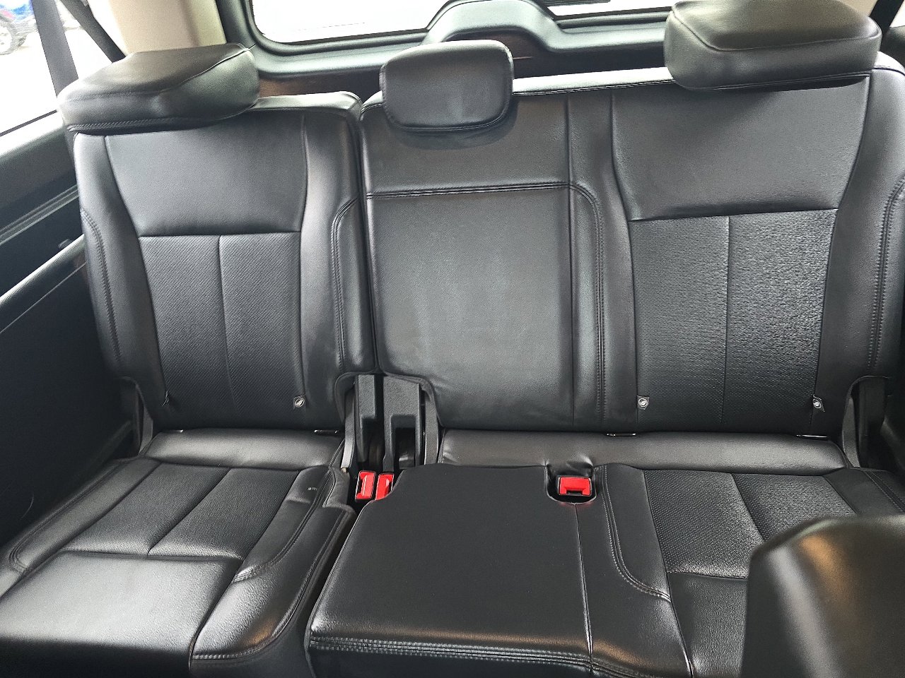 Used 2024 Ford Expedition Max XLT image 20