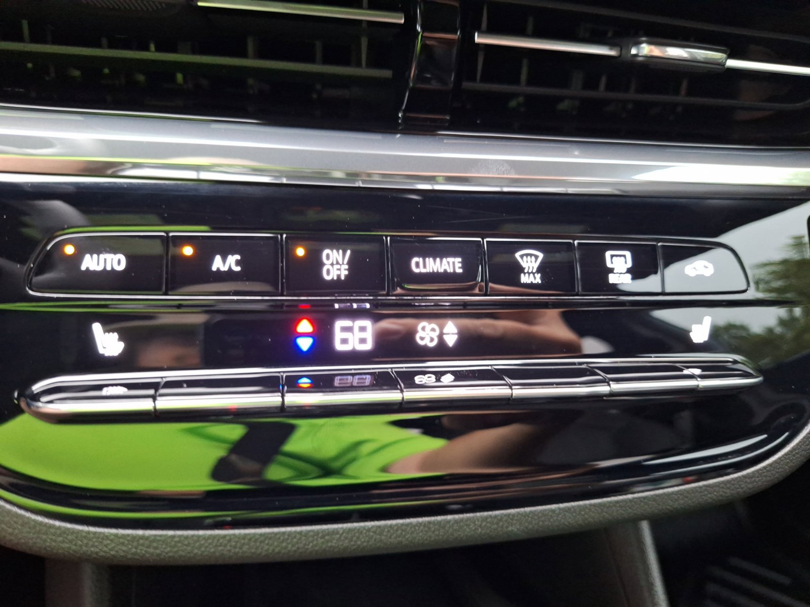 Used 2025 Buick Envista Avenir FWD image 28
