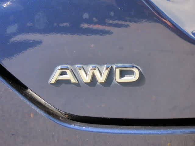 Certified 2024 Honda Pilot Touring image 9