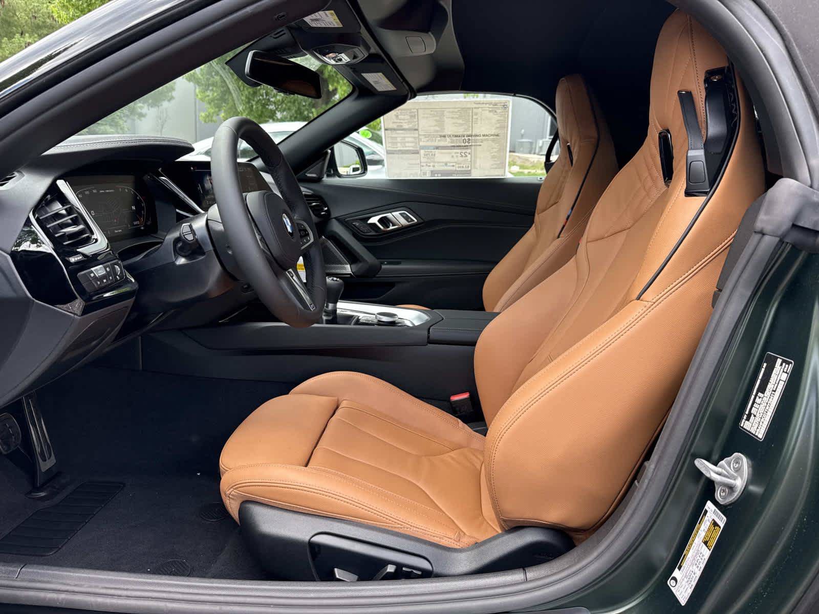 New 2026 BMW Z4 M40i w/ Premium Package RWD image 14