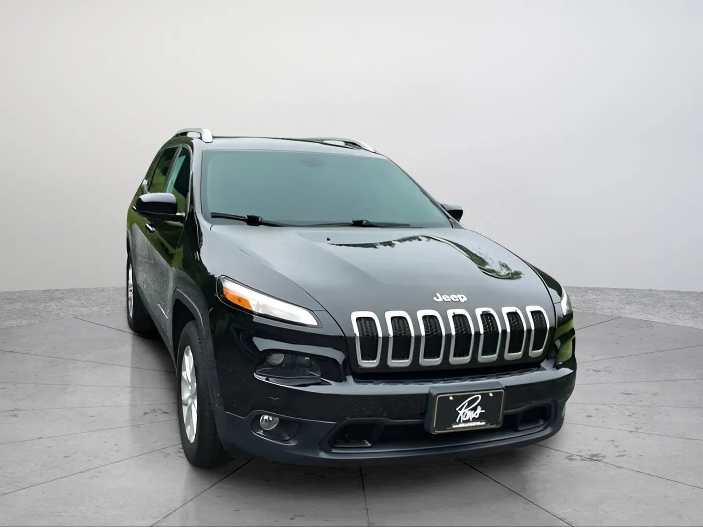 Used 2017 Jeep Cherokee Latitude w/ Cold Weather Group image 14
