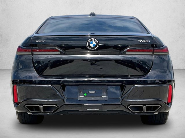 Used 2023 BMW 760i xDrive AWD/4WD image 4