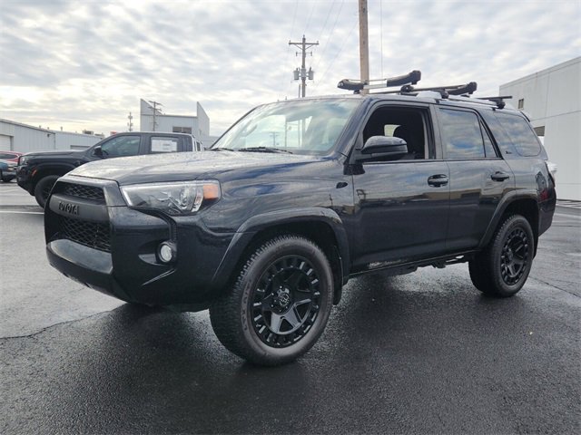 Used 2018 Toyota 4Runner SR5 image 7