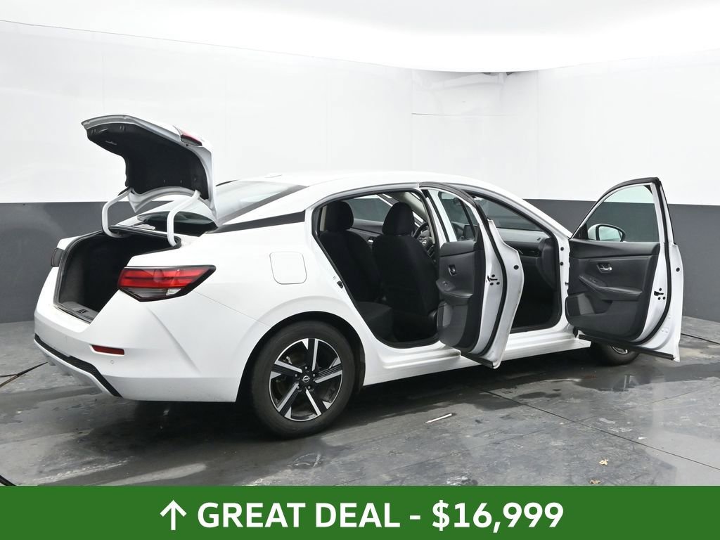 Used 2024 Nissan Sentra SV image 61
