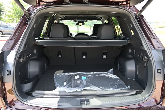 New 2026 Subaru Forester Touring AWD/4WD image 15