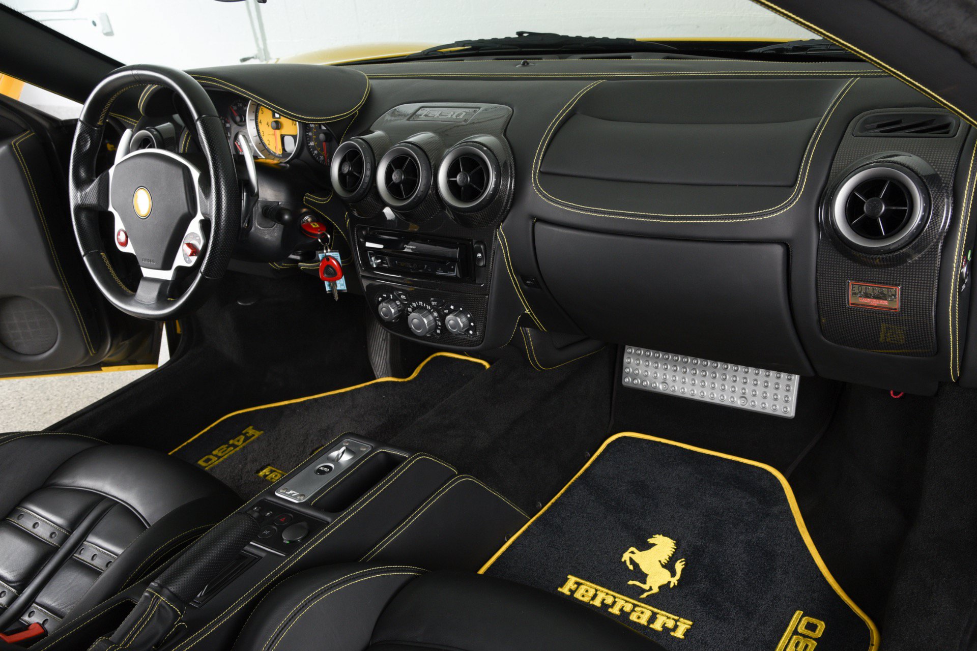 Used 2009 Ferrari F430 Coupe RWD image 16