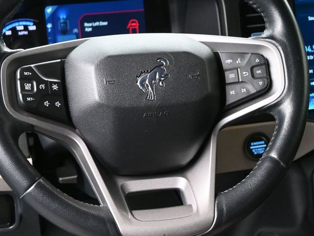 Used 2023 Ford Bronco Wildtrak image 8