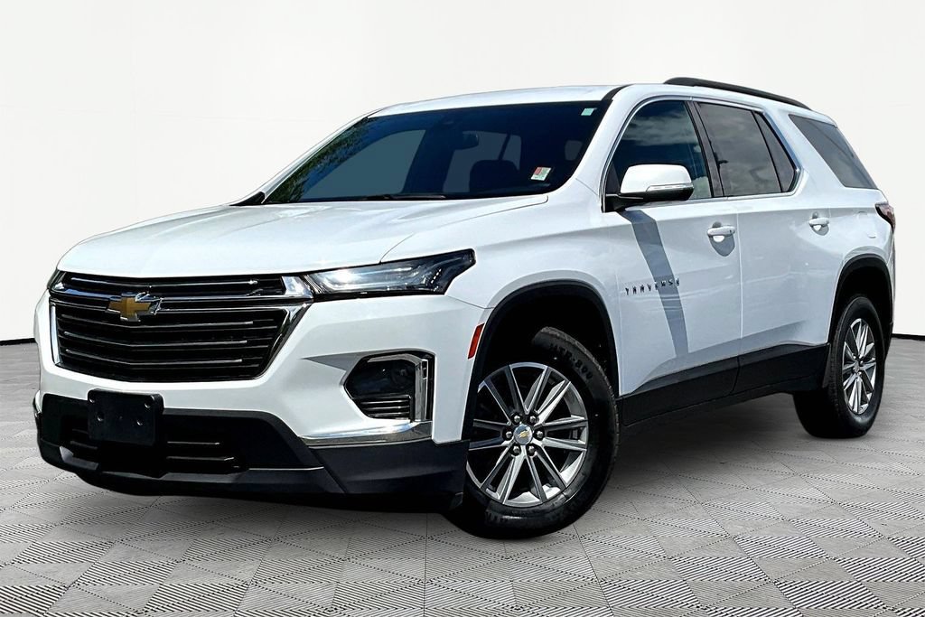 Used 2023 Chevrolet Traverse LT AWD/4WD image 1