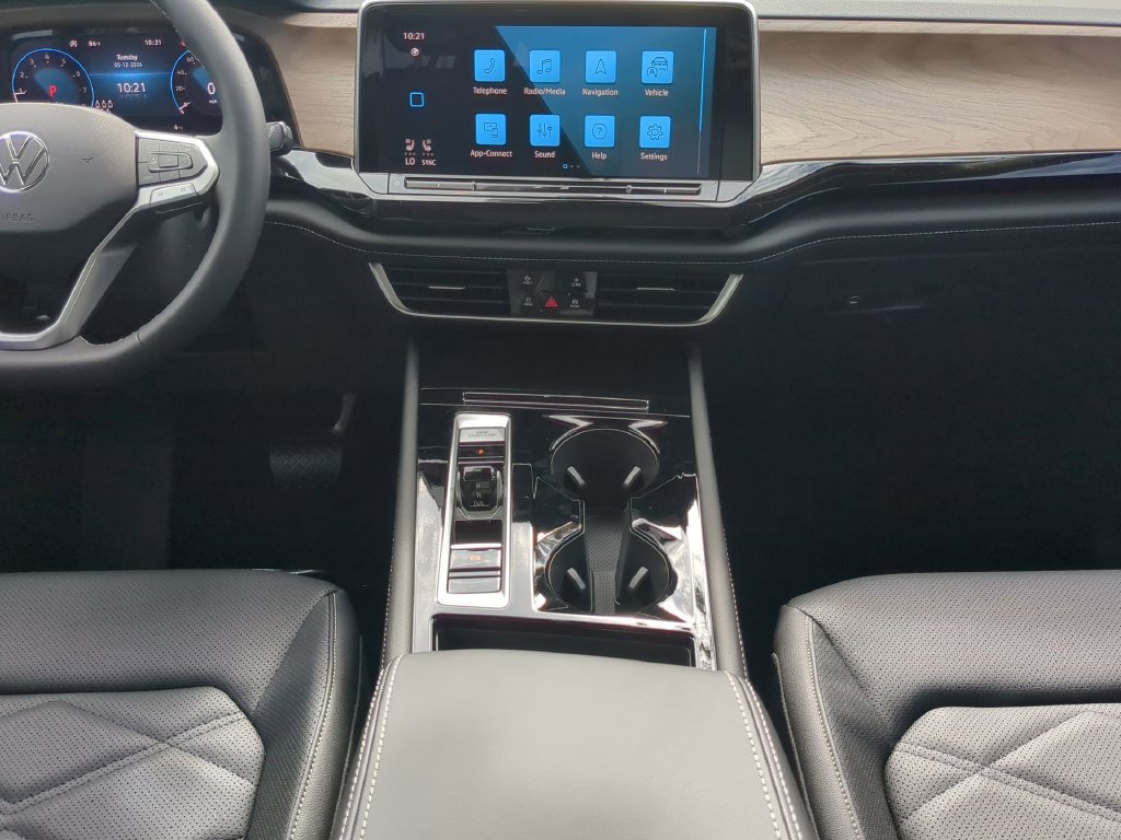 New 2026 Volkswagen Atlas SE FWD image 16