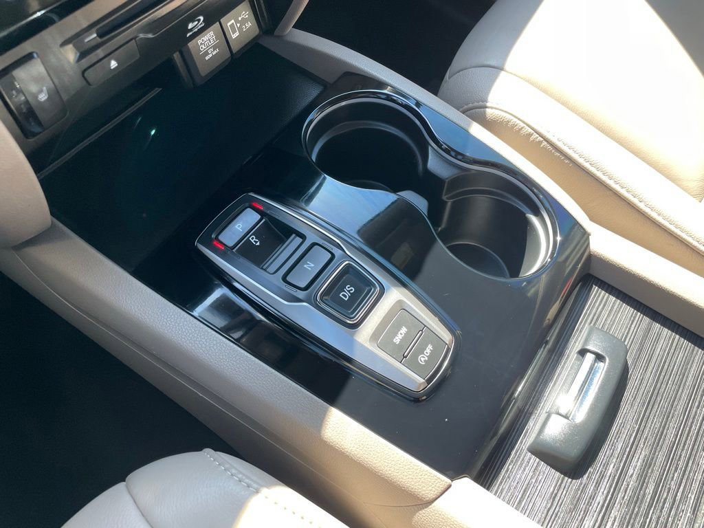Used 2022 Honda Pilot Touring image 19