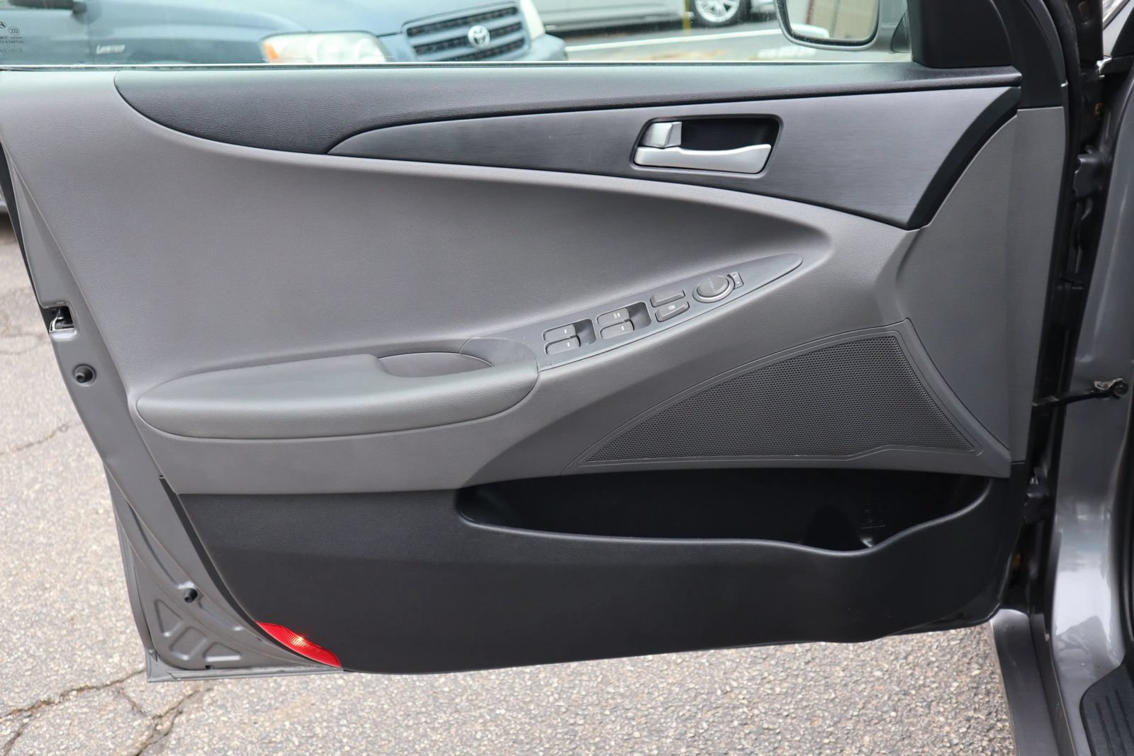 Used 2012 Hyundai Sonata GLS FWD image 7