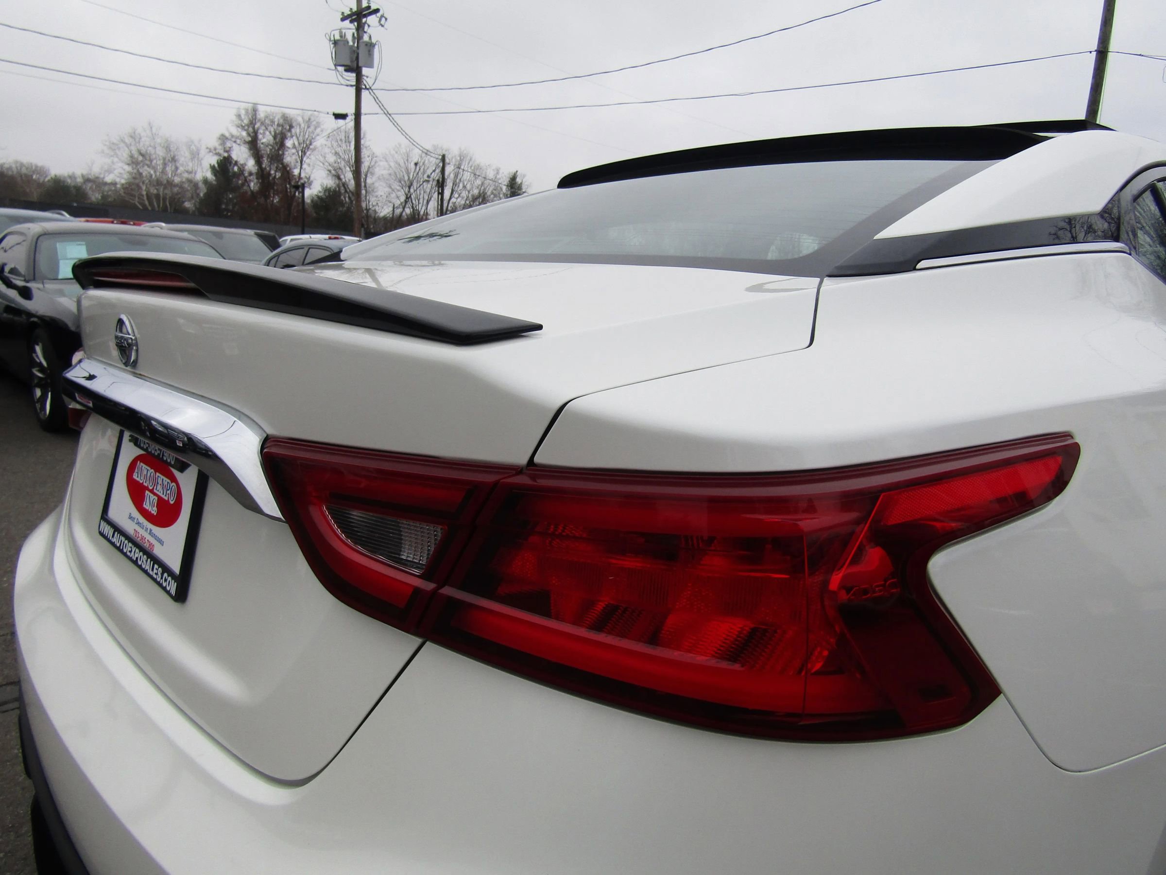 Used 2016 Nissan Maxima Platinum image 12