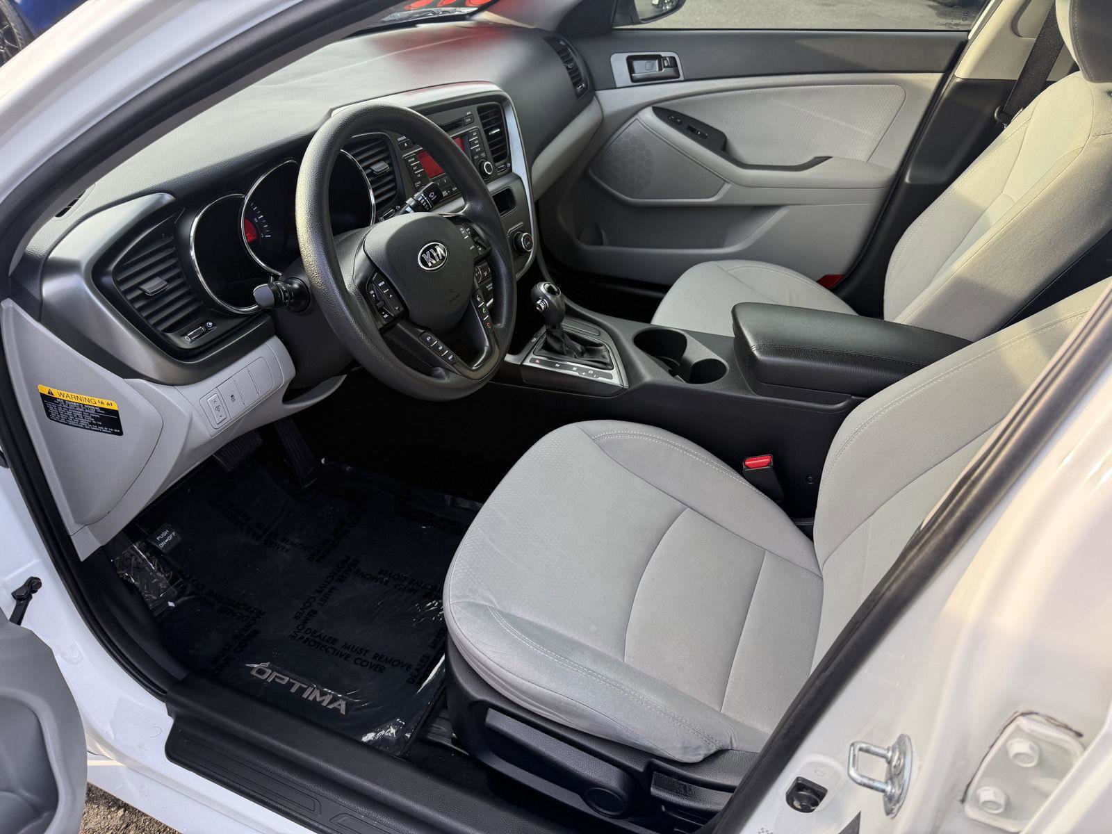 Used 2013 Kia Optima LX image 21