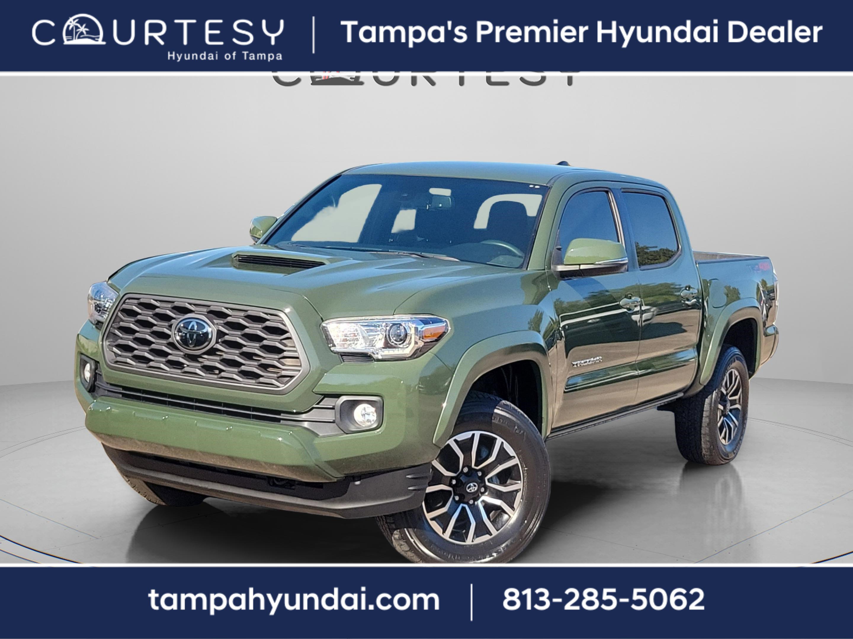 Used 2022 Toyota Tacoma TRD Sport image 1