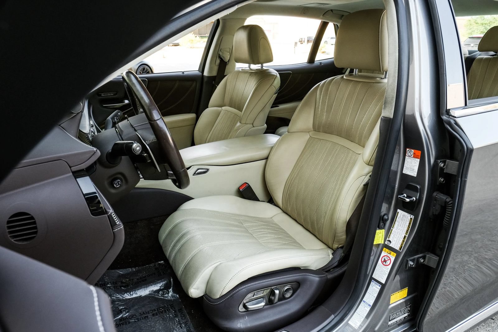 Used 2018 Lexus LS 500 AWD w/ Interior Upgrade Package image 30