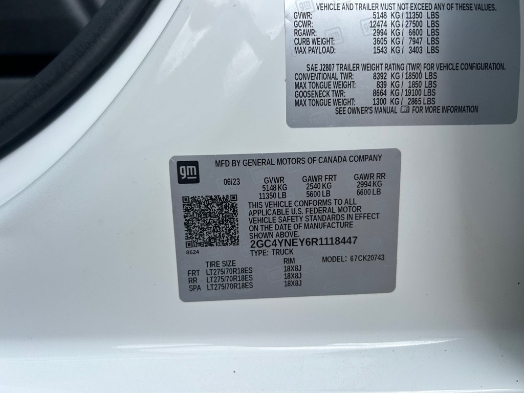 Used 2024 Chevrolet Silverado 2500 LT AWD/4WD image 25