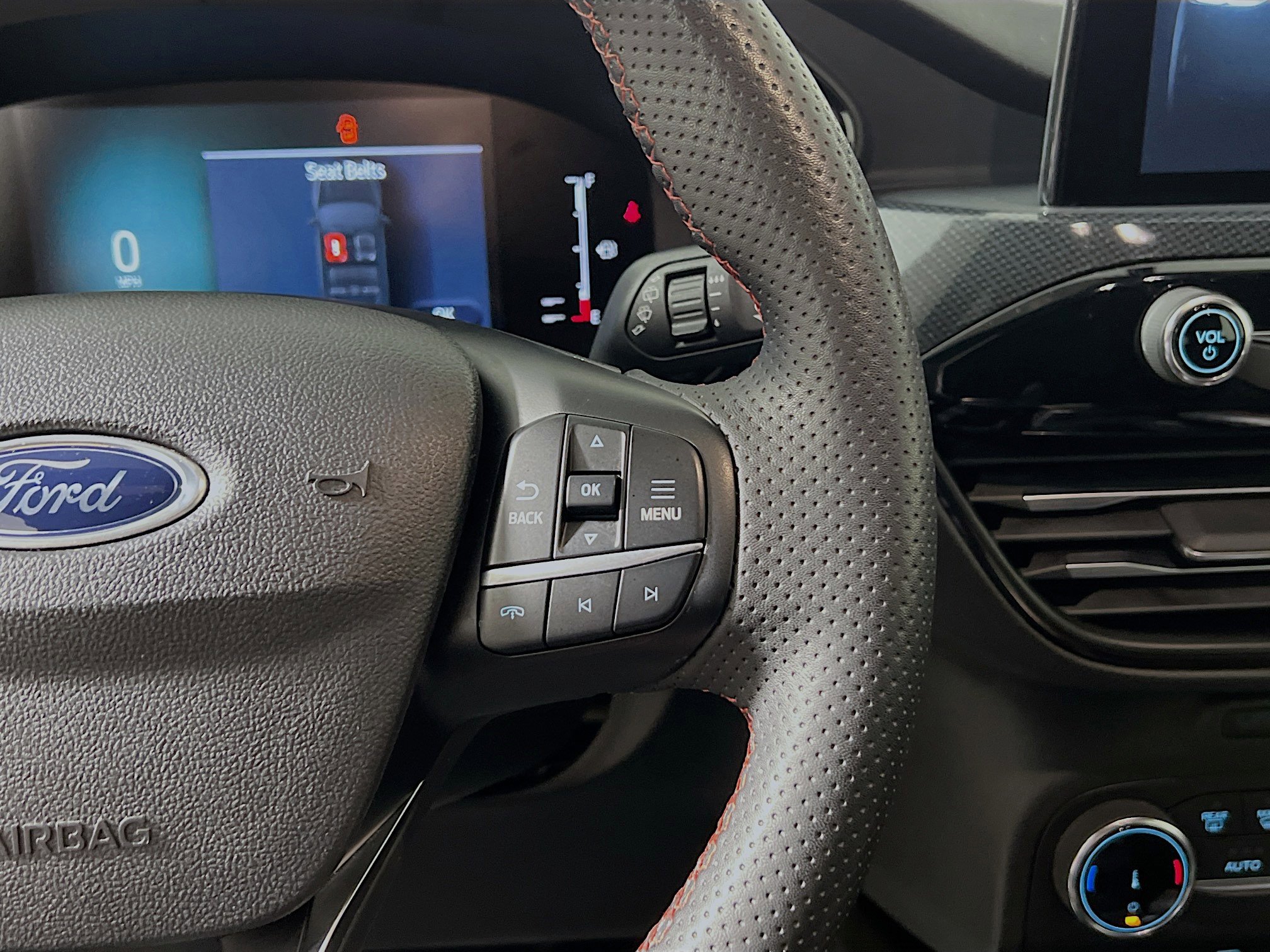 Used 2023 Ford Escape ST-Line image 20