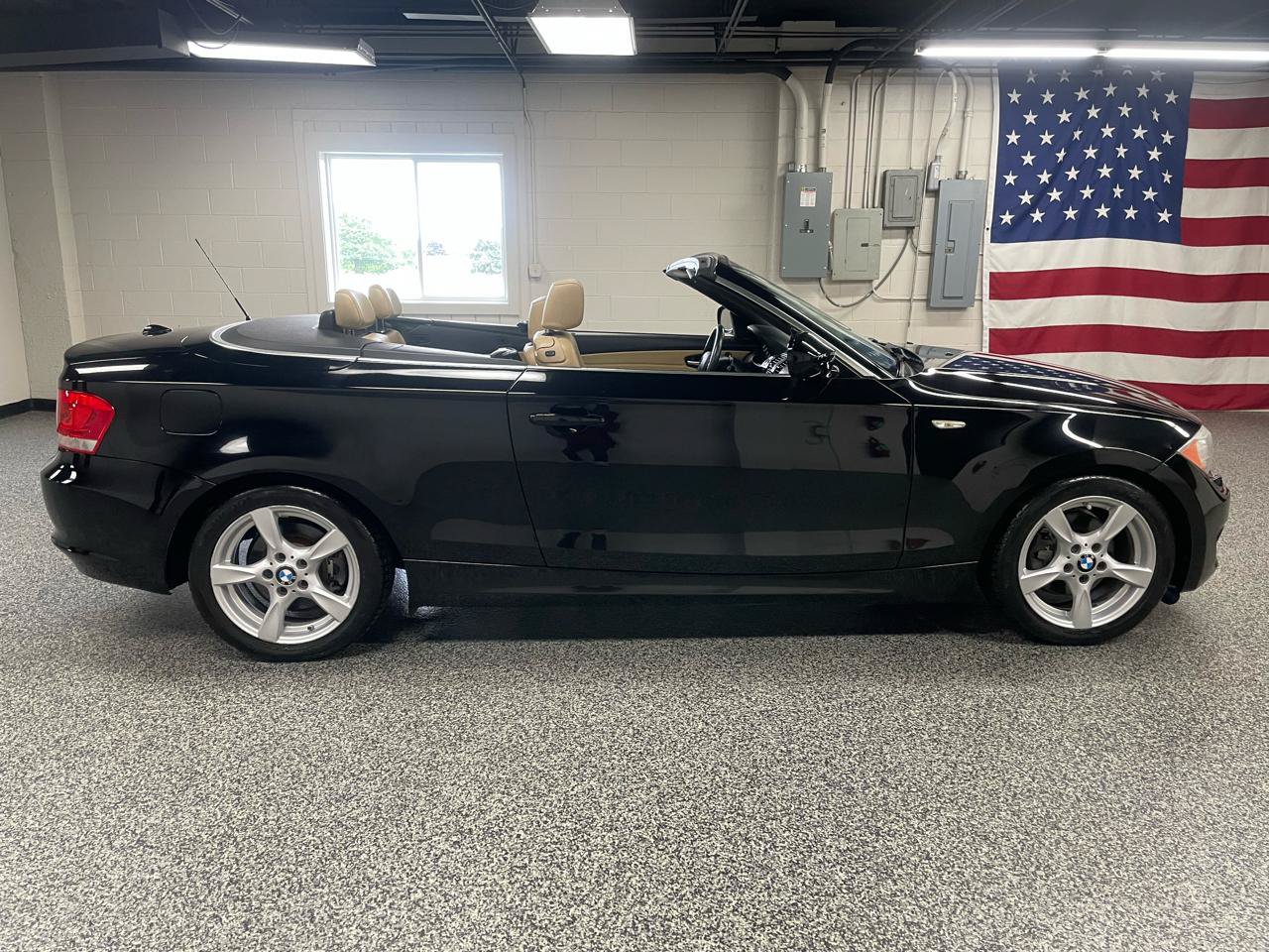 Used 2013 BMW 128i Convertible RWD image 14
