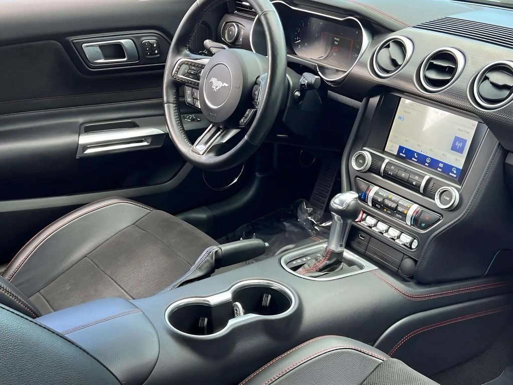 Used 2019 Ford Mustang GT Premium w/ Equipment Group 401A RWD image 6