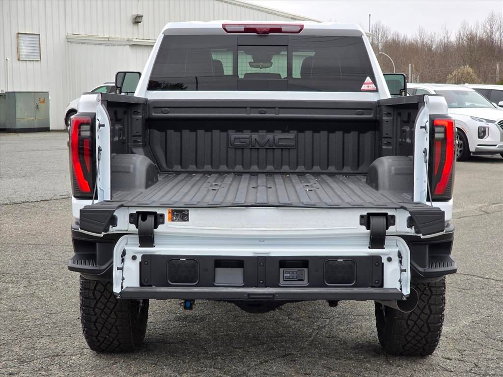 New 2026 GMC Sierra 2500 AT4X image 21
