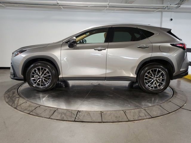 Used 2025 Lexus NX 350 AWD w/ Accessory Package (2T) image 5