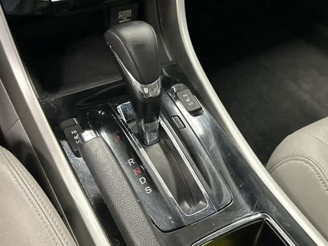 Used 2017 Honda Accord EX-L image 23