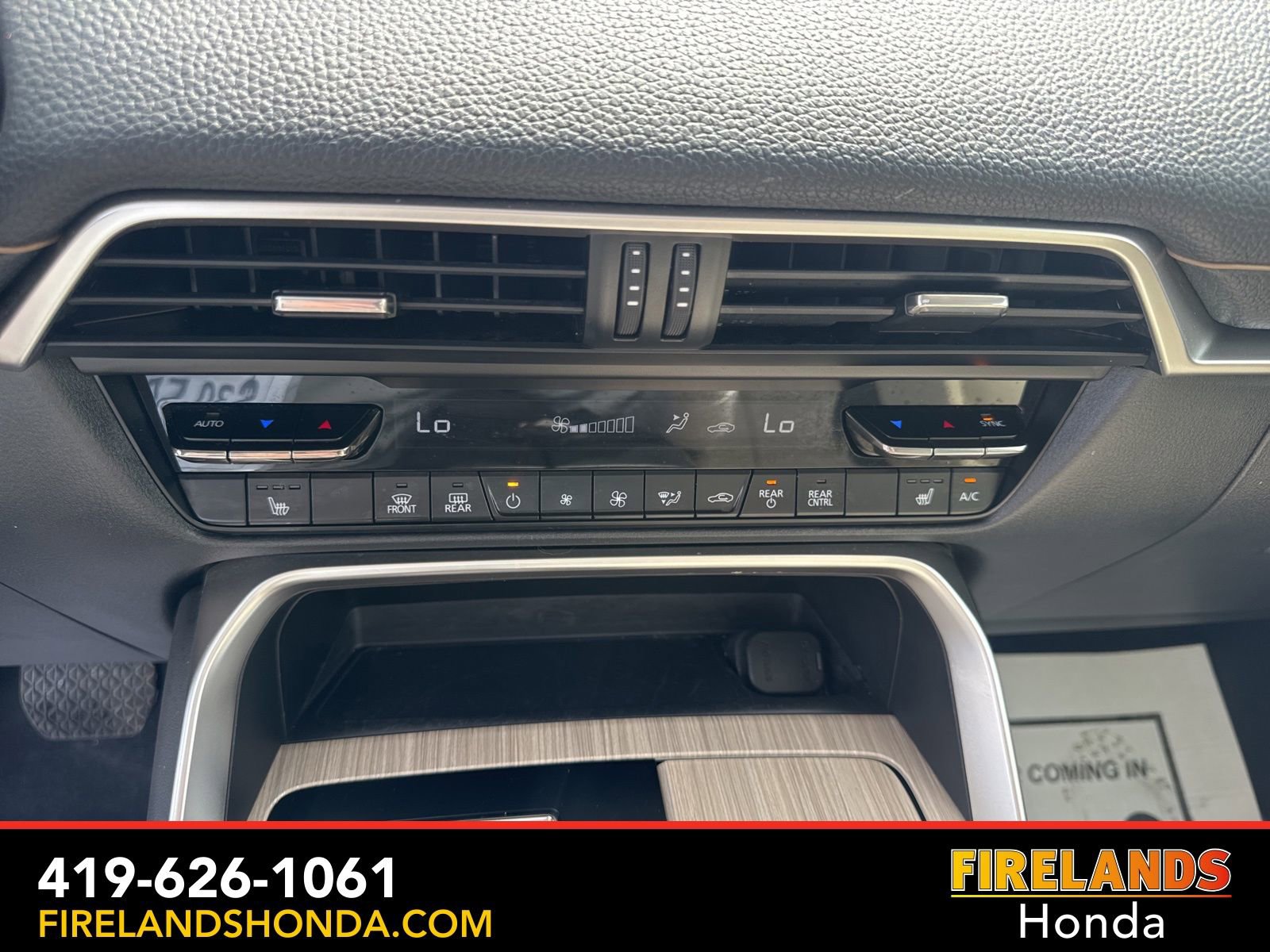 Used 2024 MAZDA CX-90 3.3 Turbo w/ Preferred Package AWD/4WD image 24