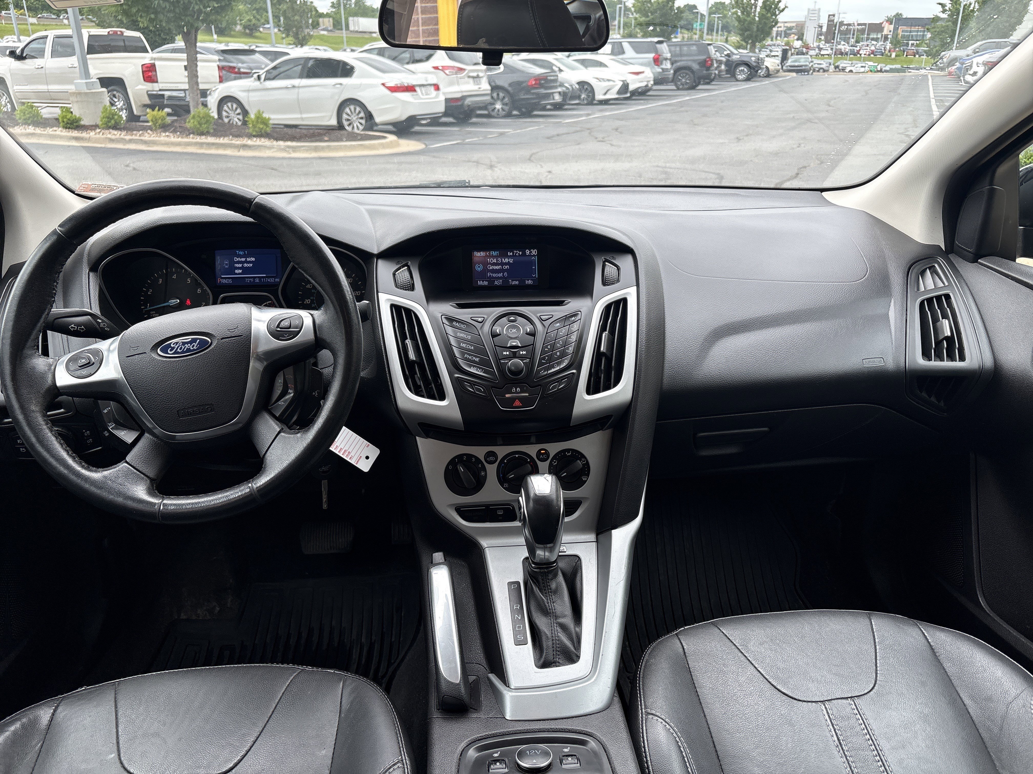 Used 2013 Ford Focus SE FWD image 25