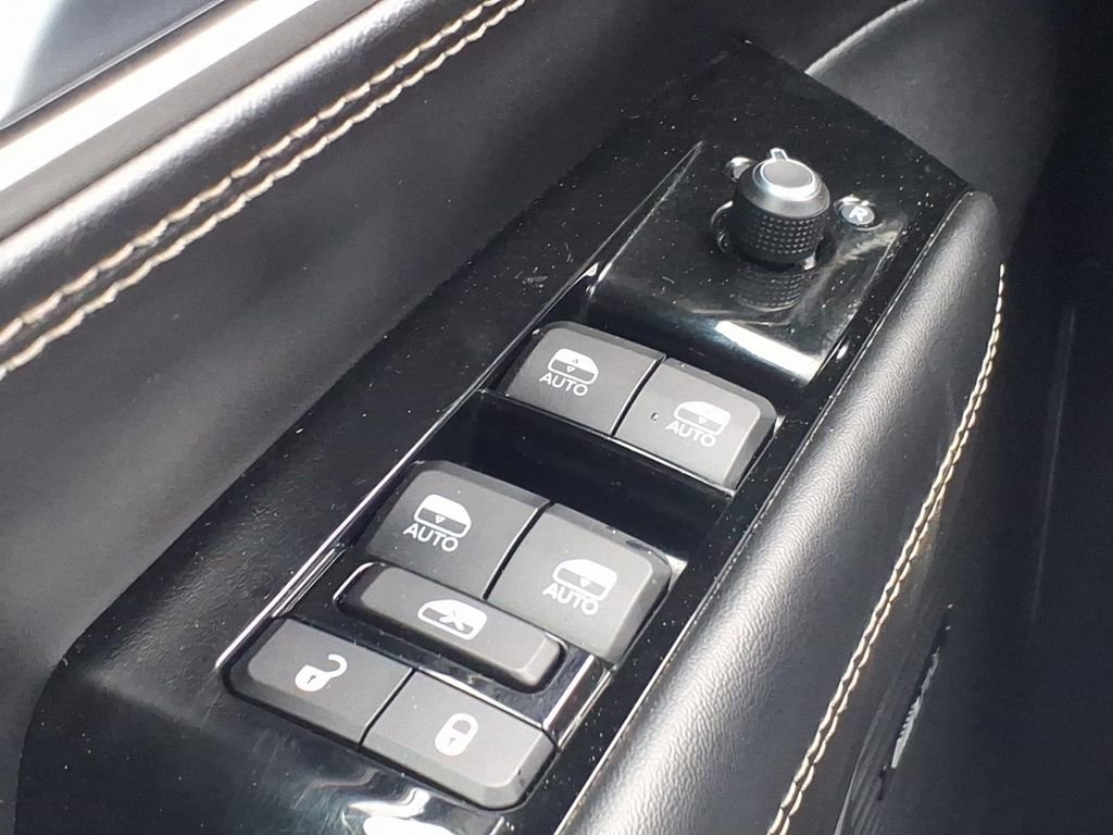 Used 2022 Jeep Wagoneer Series II image 12