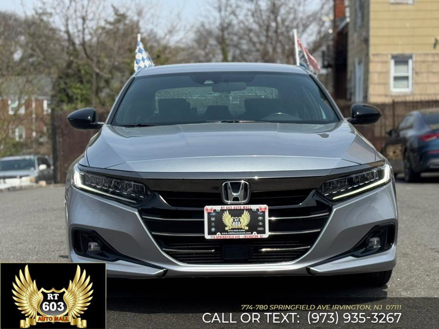 Used 2021 Honda Accord Sport image 2