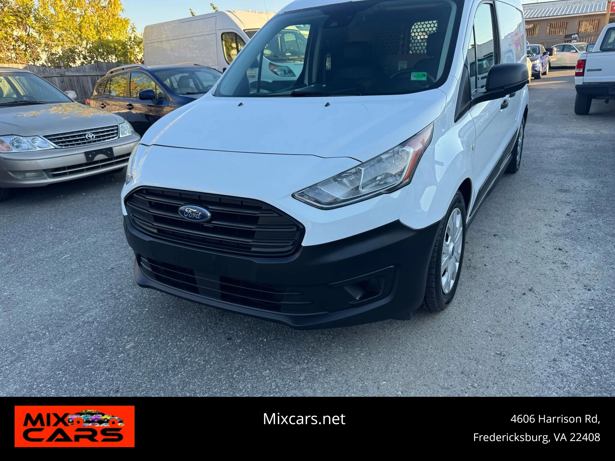 Used 2019 Ford Transit Connect XL FWD image 1