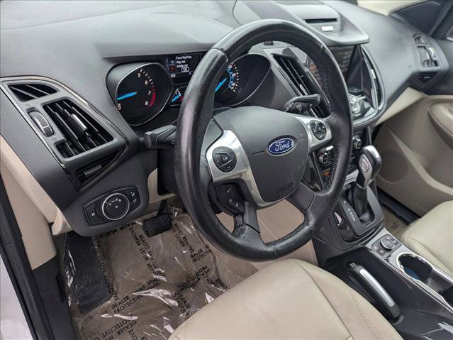 Used 2015 Ford Escape Titanium image 10