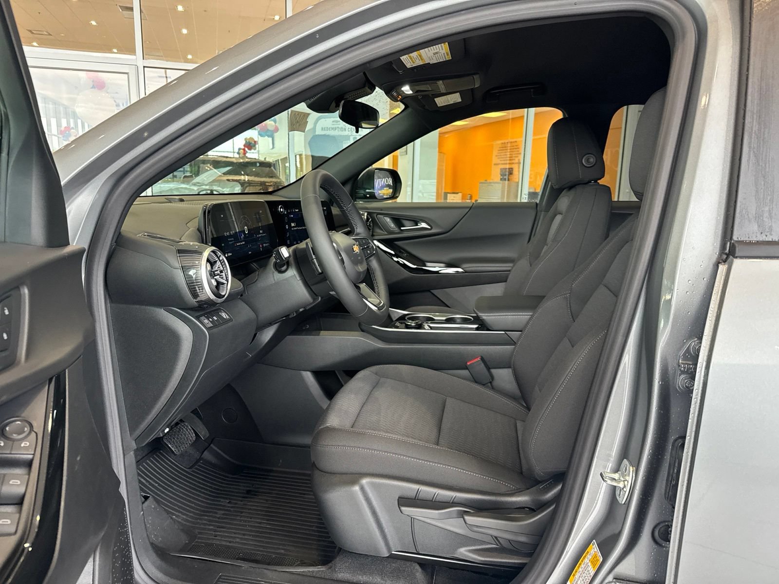 New 2027 Chevrolet Equinox LT FWD image 16