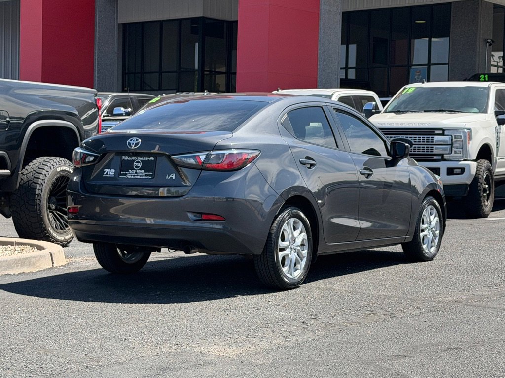 Used 2017 Toyota Yaris iA FWD image 44