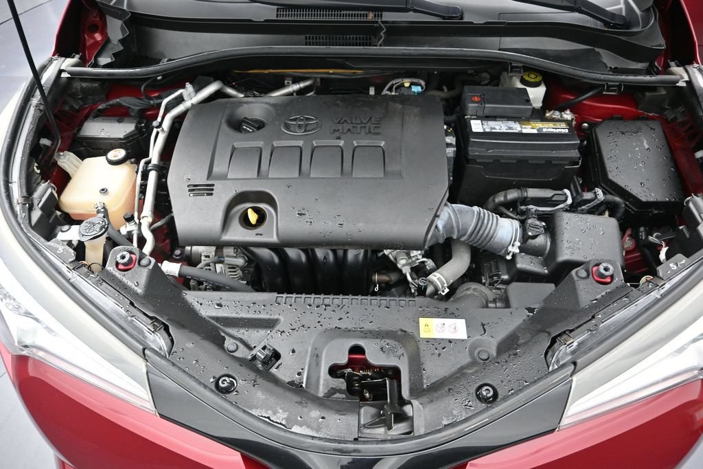 Used 2019 Toyota C-HR LE FWD image 15