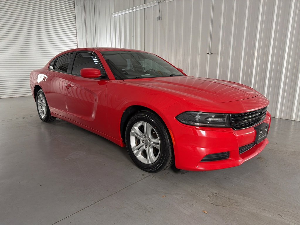 Used 2019 Dodge Charger SXT image 3