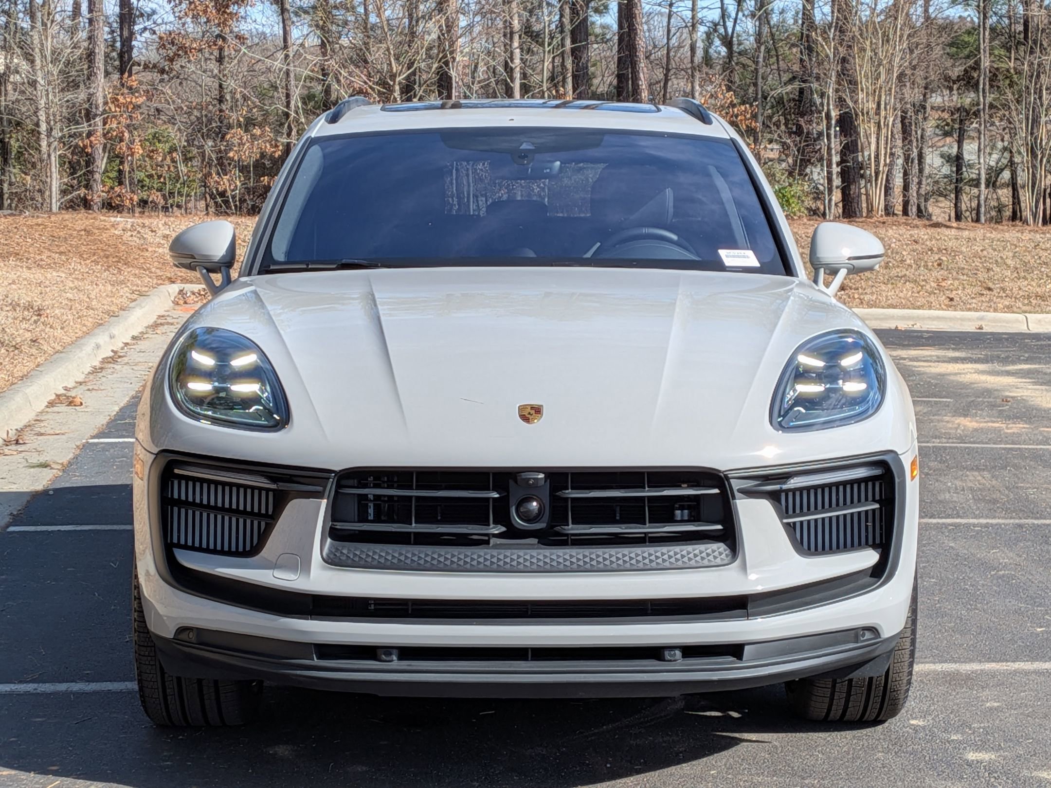 Used 2025 Porsche Macan S AWD/4WD image 10