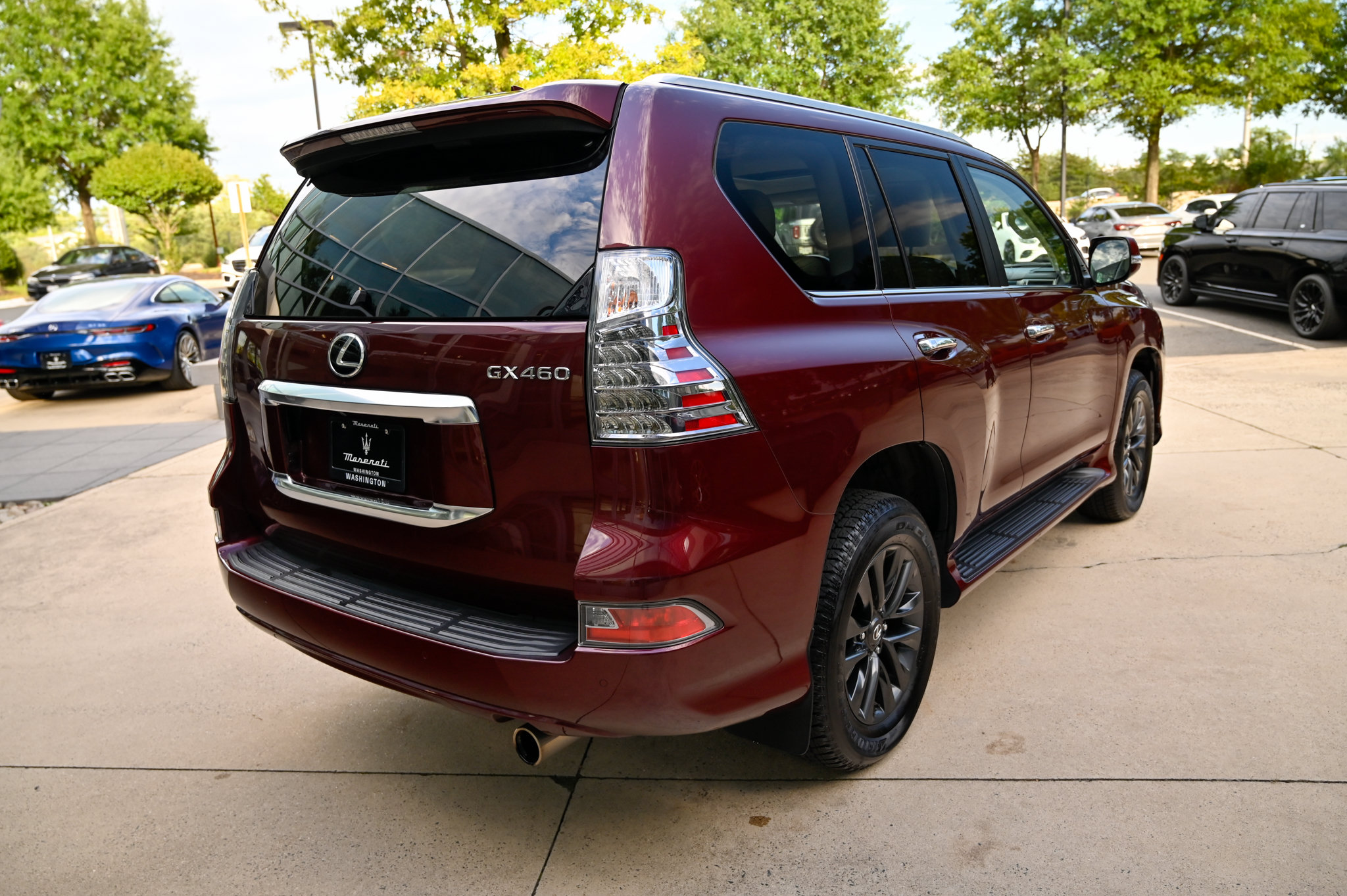 Used 2021 Lexus GX 460 Premium w/ Premium Package AWD/4WD image 5