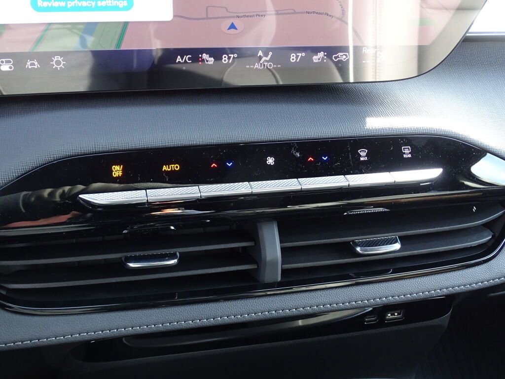 New 2025 Buick Enclave Preferred w/ Super Cruise Package image 31