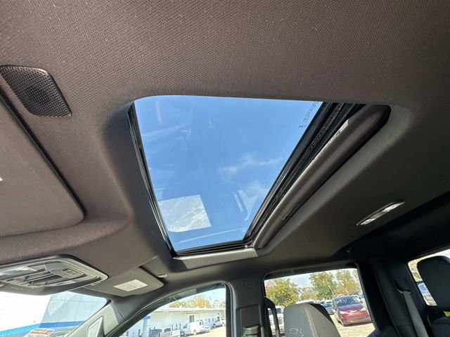 Used 2024 GMC Sierra 1500 AT4 w/ Technology Package image 52