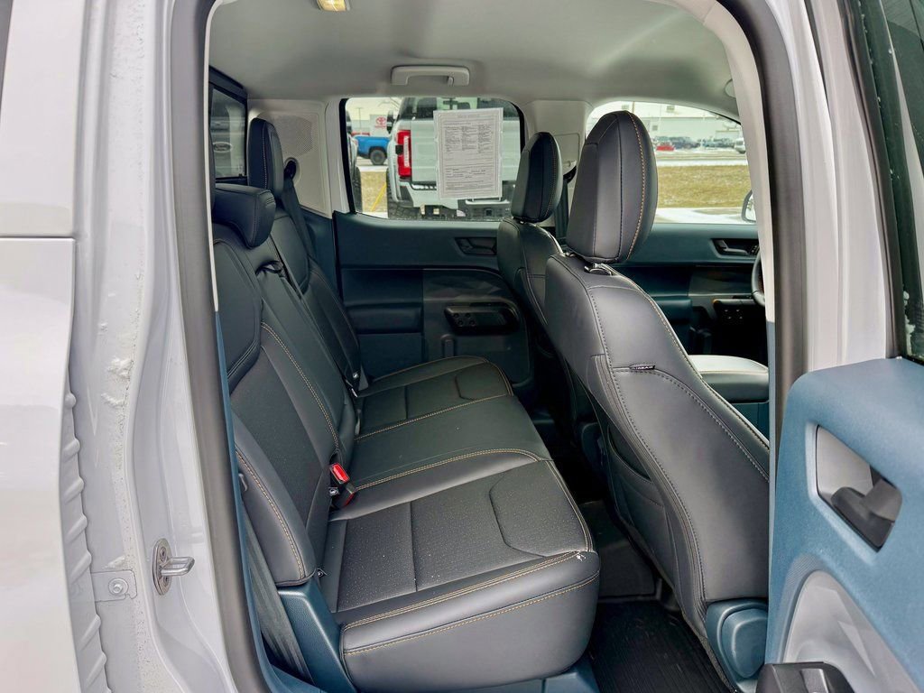 Used 2025 Ford Maverick Tremor image 16