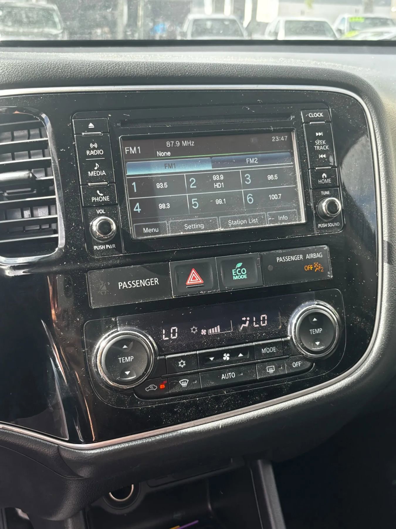 Used 2016 Mitsubishi Outlander SE FWD image 13